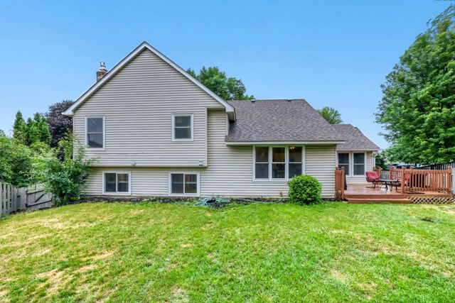 9182 Jergen Bay S, Cottage Grove, MN 55016