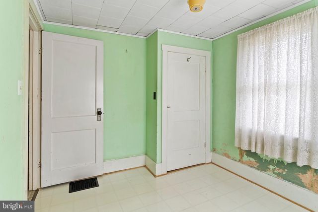 420 CHESTNUT STREET, Mount Holly Springs, PA 17065