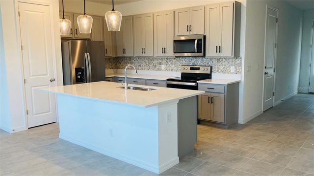 1621 PELICAN DRIVE, Davenport, FL 33896