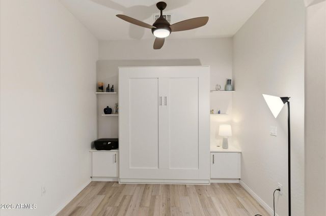 19475 N GRAYHAWK Drive 1150, Scottsdale, AZ 85255