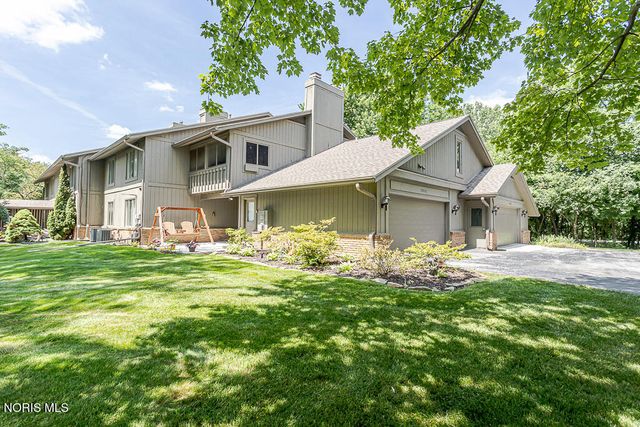 29642 E River Road, Perrysburg, OH 43551