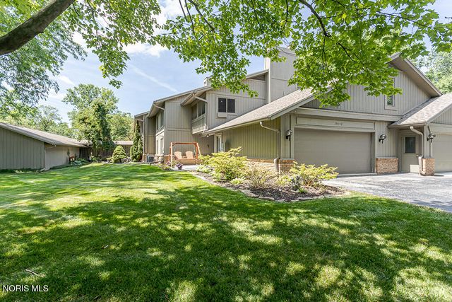 29642 E River Road, Perrysburg, OH 43551