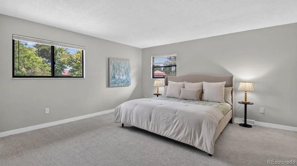Image 22 of property listing at 3053 E Phillips Drive, Centennial, CO 80122