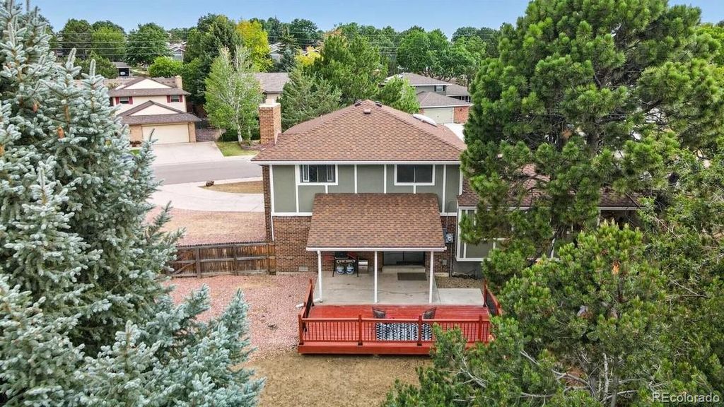 Image 34 of property listing at 3053 E Phillips Drive, Centennial, CO 80122