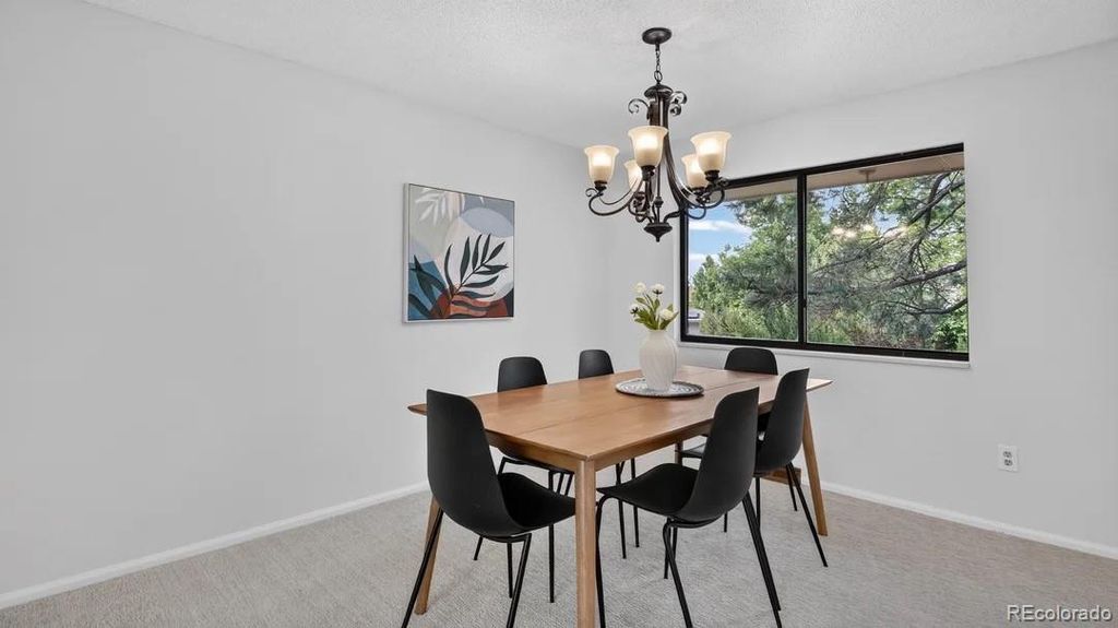 Image 7 of property listing at 3053 E Phillips Drive, Centennial, CO 80122