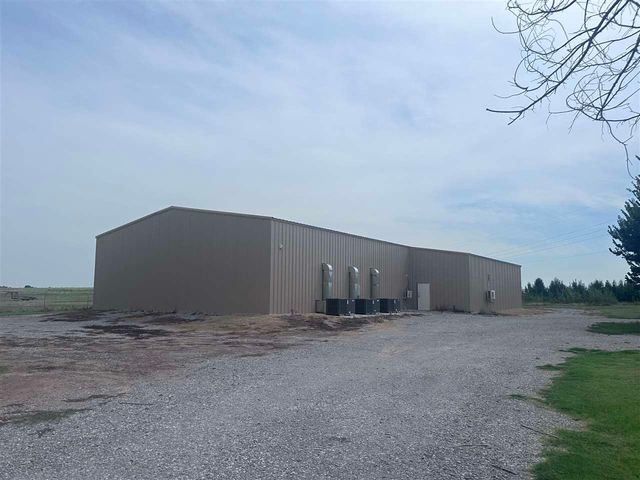 12226 NE Tony Creek Rd, Elgin, OK 73538