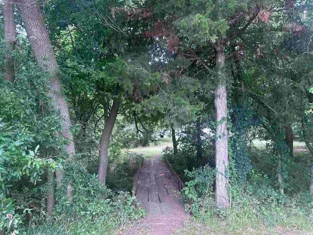 12226 NE Tony Creek Rd, Elgin, OK 73538