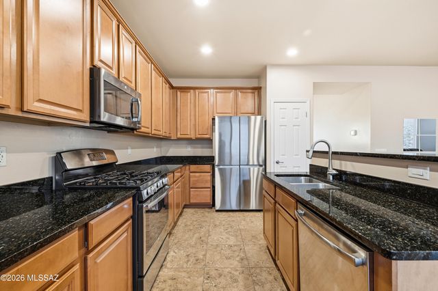 14302 N Fragile Clay Avenue, Marana, AZ 85658