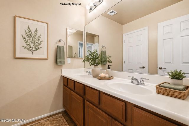 14302 N Fragile Clay Avenue, Marana, AZ 85658