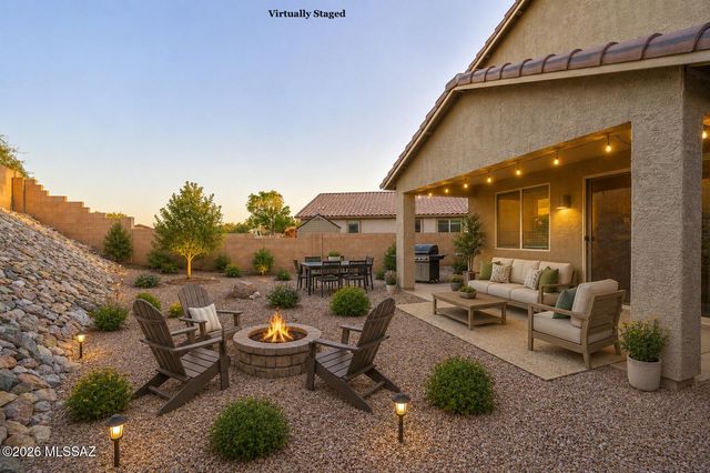 14302 N Fragile Clay Avenue, Marana, AZ 85658