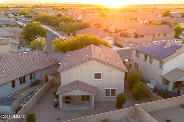 14302 N Fragile Clay Avenue, Marana, AZ 85658