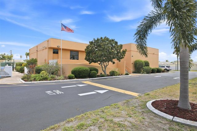 3804 41ST AVENUE W, Bradenton, FL 34205