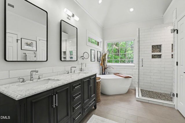 116 Loch Pointe Drive, Cary, NC 27518