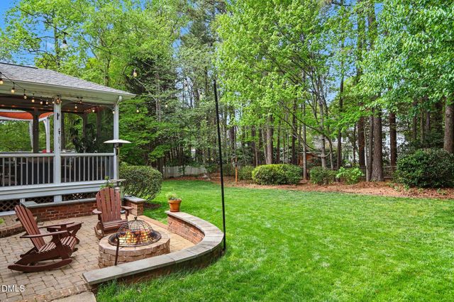 116 Loch Pointe Drive, Cary, NC 27518