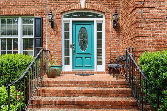 116 Loch Pointe Drive, Cary, NC 27518