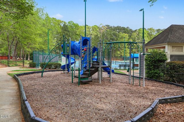 116 Loch Pointe Drive, Cary, NC 27518