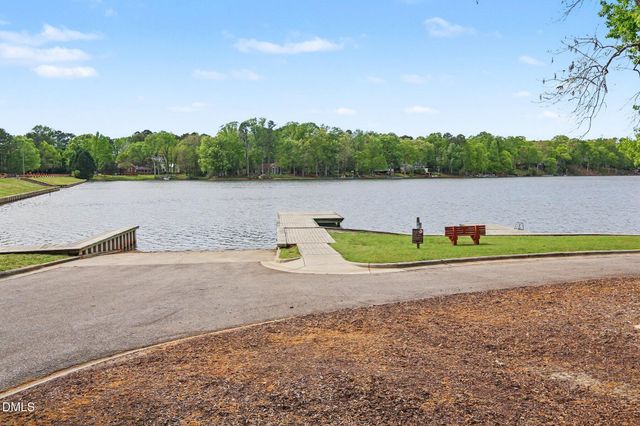 116 Loch Pointe Drive, Cary, NC 27518