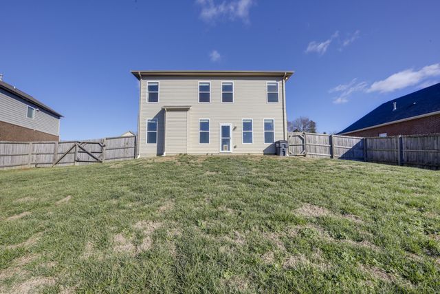 1057 Oakhall Dr, Mount Juliet, TN 37122