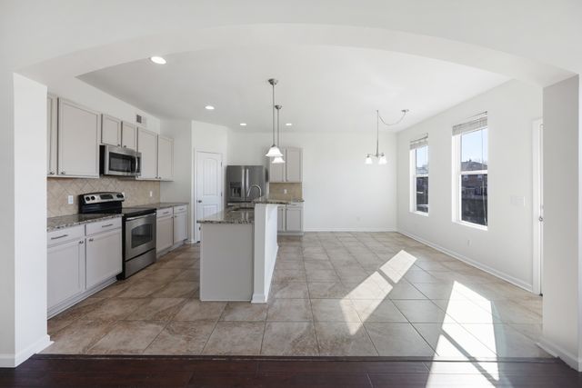 1057 Oakhall Dr, Mount Juliet, TN 37122