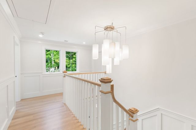 22 Constitution Rd, Lexington, MA 02421