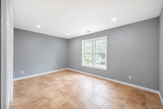 779 Peconic Avenue, West Babylon, NY 11704