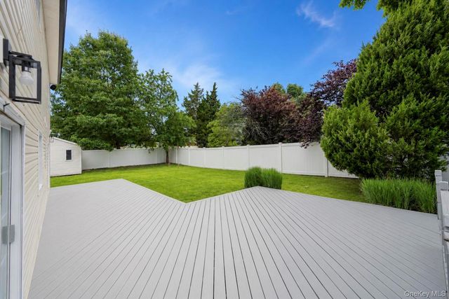 779 Peconic Avenue, West Babylon, NY 11704