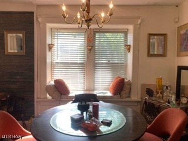 155 W Tallmadge Avenue, Akron, OH 44310