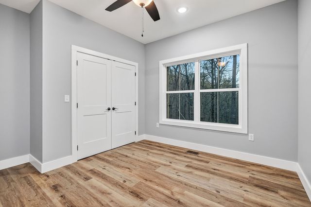 2045 Coconut Ridge Rd, Smithville, TN 37166