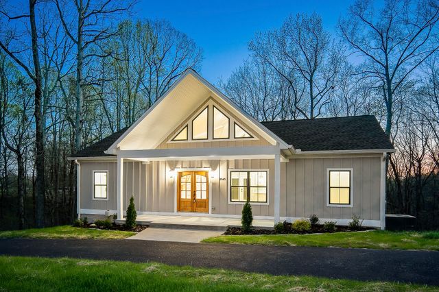 2045 Coconut Ridge Rd, Smithville, TN 37166