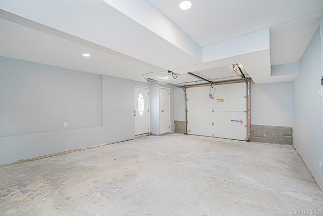 622 Barlow Avenue, Staten Island, NY 10312