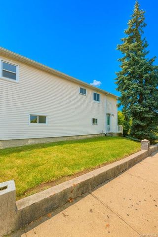 622 Barlow Avenue, Staten Island, NY 10312