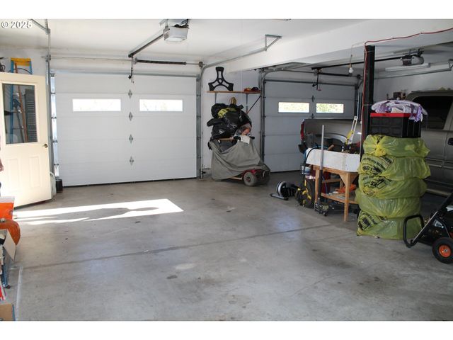 59591 HIGH RIDGE Ln, John Day, OR 97845