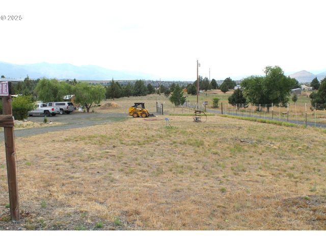 59591 HIGH RIDGE Ln, John Day, OR 97845