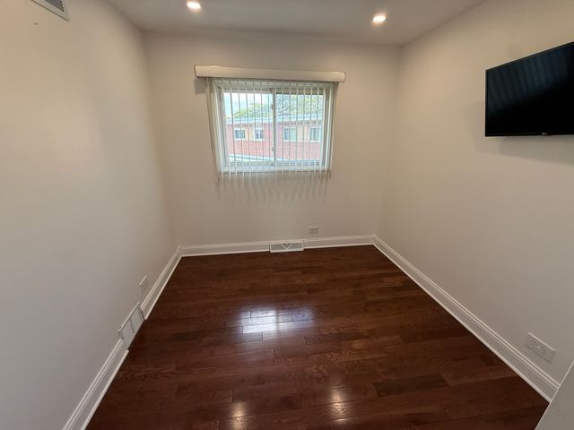 20 N Albert Street, Mount Prospect, IL 60056
