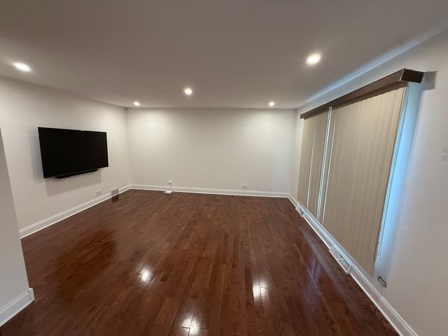 20 N Albert Street, Mount Prospect, IL 60056
