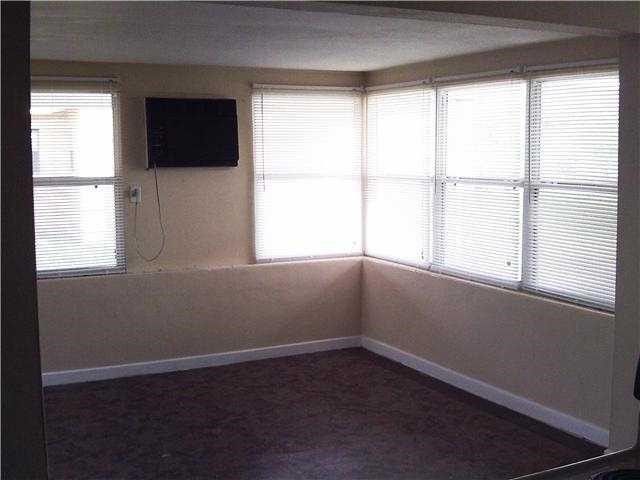 291 6th Drive SW, Vero Beach, FL 32962