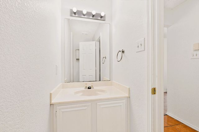 9073 Stillwater Trail, Fort Worth, TX 76118