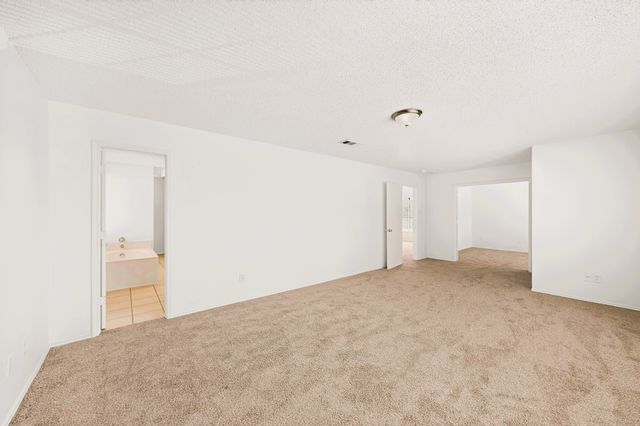 9073 Stillwater Trail, Fort Worth, TX 76118