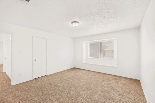 9073 Stillwater Trail, Fort Worth, TX 76118