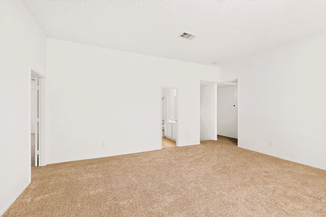 9073 Stillwater Trail, Fort Worth, TX 76118