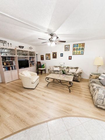 4001 Upminster J, Deerfield Beach, FL 33442