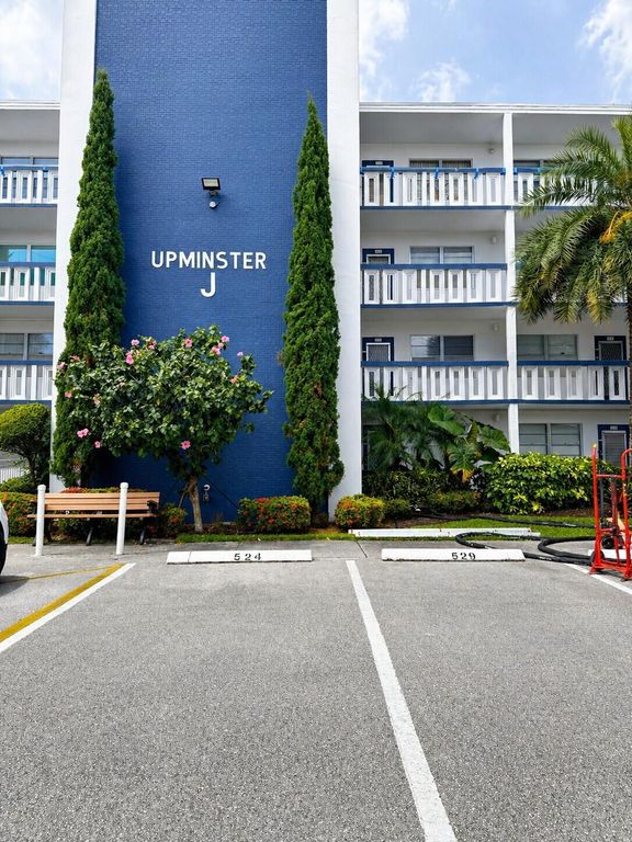 4001 Upminster J, Deerfield Beach, FL 33442