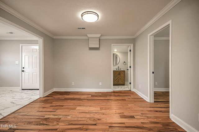 145 Buttermilk Road, Johnson City, TN 37615