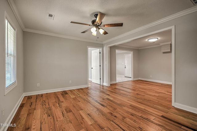 145 Buttermilk Road, Johnson City, TN 37615