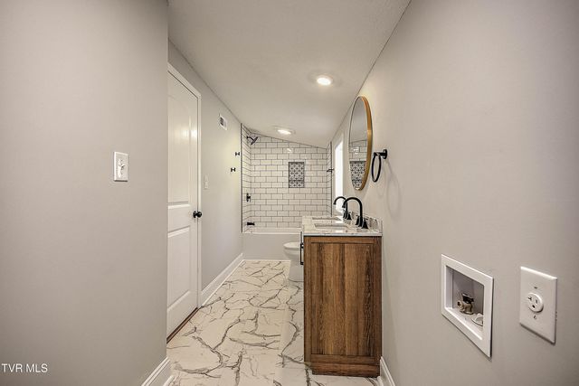 145 Buttermilk Road, Johnson City, TN 37615