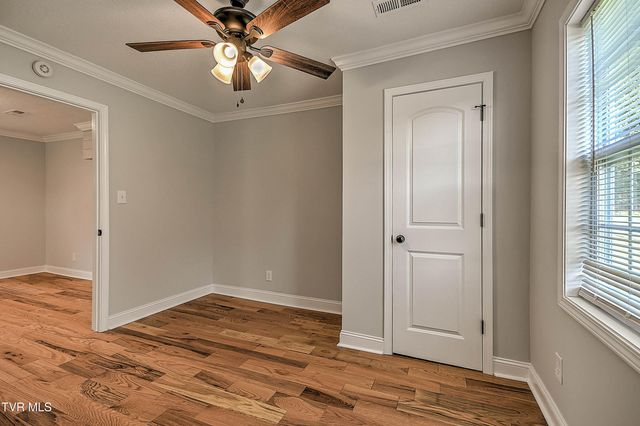 145 Buttermilk Road, Johnson City, TN 37615