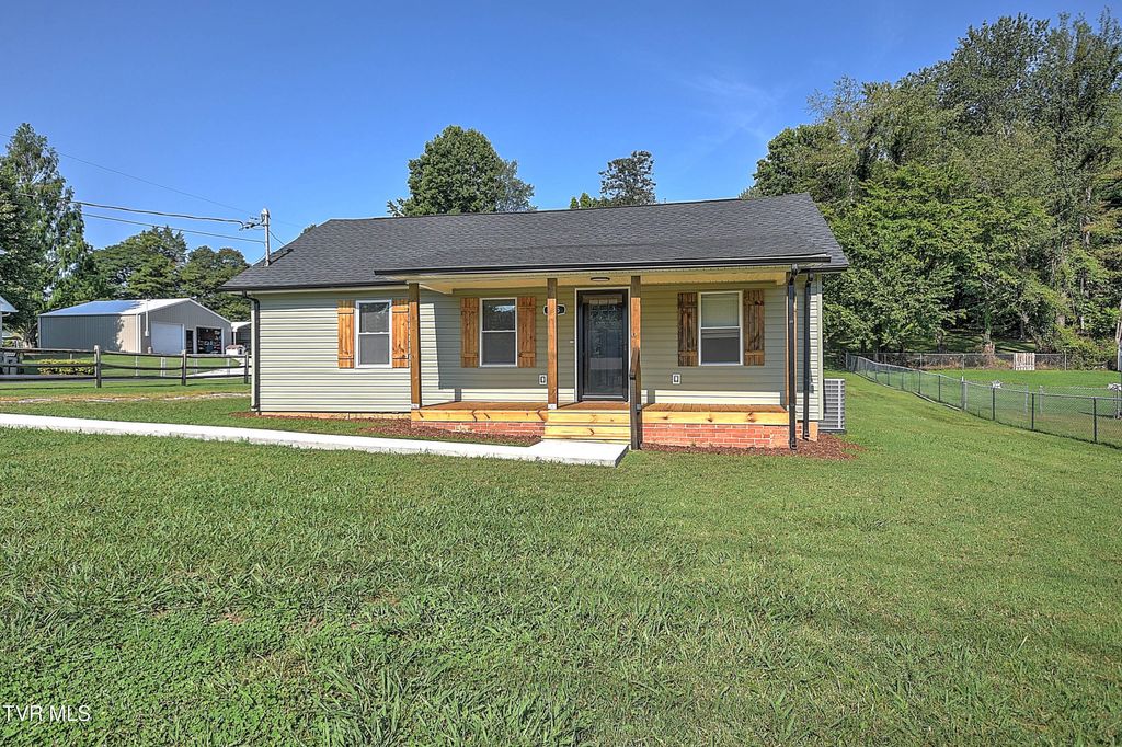 145 Buttermilk Road, Johnson City, TN 37615