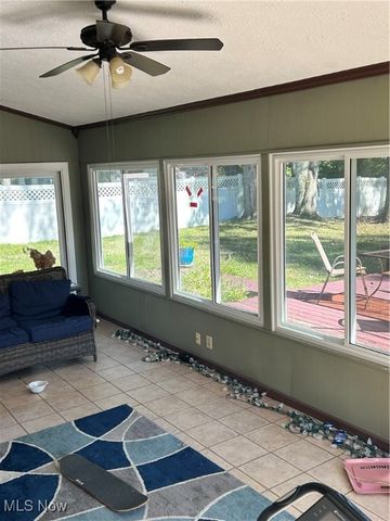 4779 Logan Arms Drive, Youngstown, OH 44505