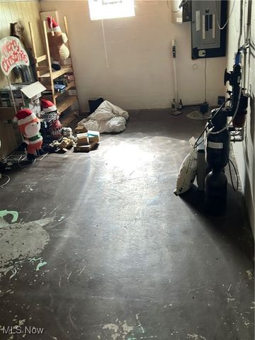 4779 Logan Arms Drive, Youngstown, OH 44505