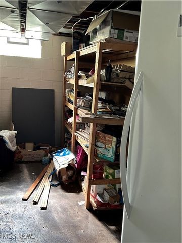 4779 Logan Arms Drive, Youngstown, OH 44505